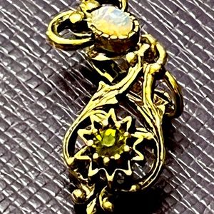 Sarah Coventry earrings